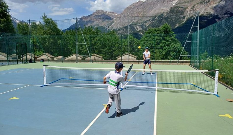 Pickleball et tennis avec Laëtitia Multisports_Puy-Saint-Vincent