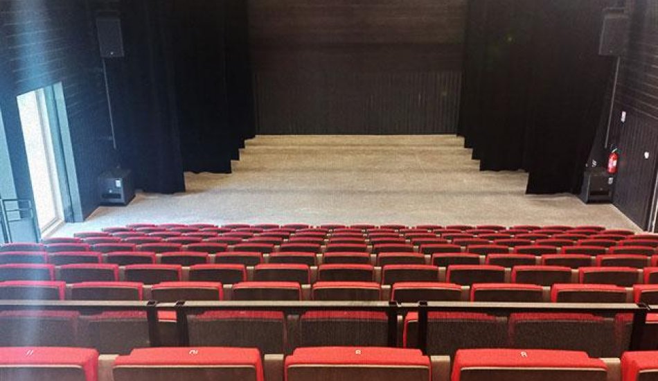 Salle de spectacle "Le Panoramic"_Puy-Saint-Vincent