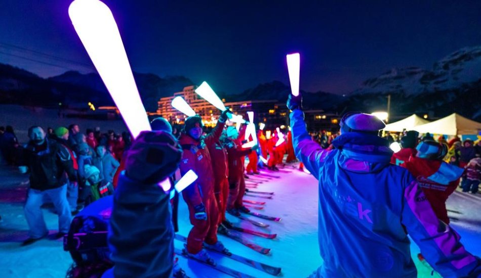 Descente aux lampions des enfants et feu d'artifice_Puy-Saint-Vincent