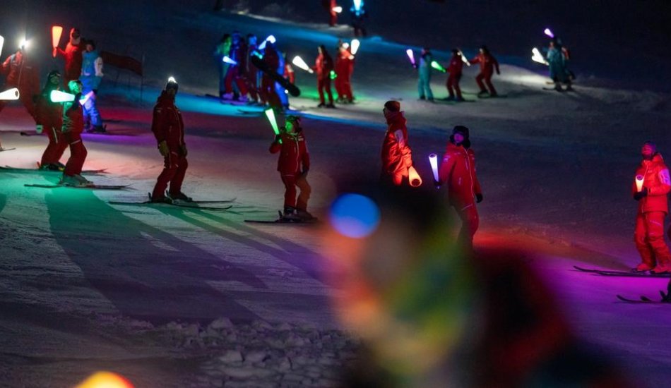 Descente aux lampions des enfants et feu d'artifice_Puy-Saint-Vincent