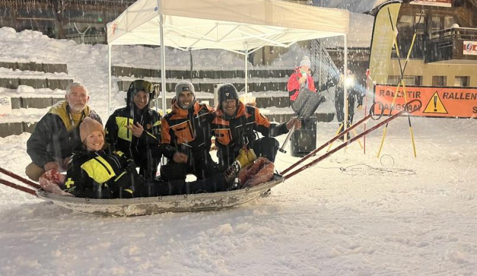 Découverte du métier pisteur  secouriste_Puy-Saint-Vincent - Pisteur Secouriste