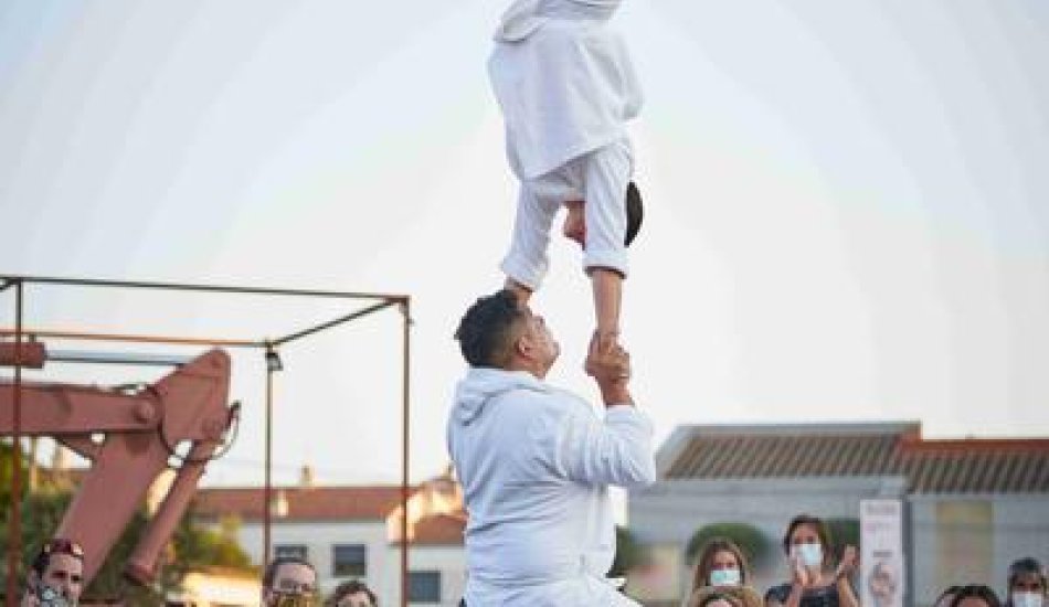 Spectacle: Mentir Lo Minino par la Cie Alta Gama_Puy-Saint-Vincent