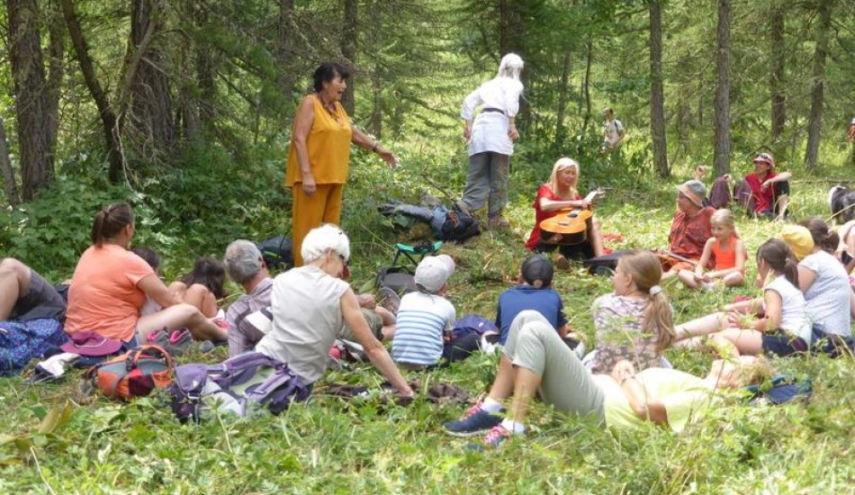 Balade contée avec Murmures de Cailloux_Puy-Saint-Vincent