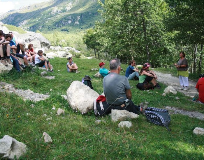 Balade contée avec Murmures de Cailloux_Puy-Saint-Vincent