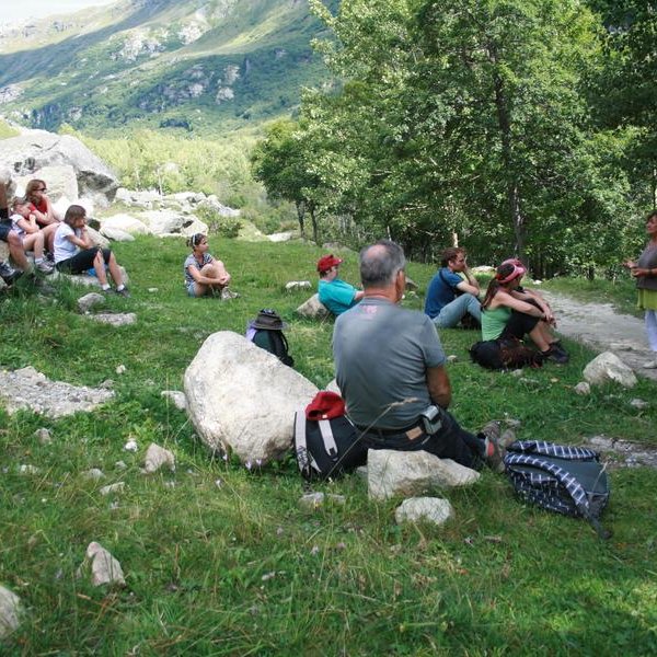 Balade contée avec Murmures de Cailloux_Puy-Saint-Vincent